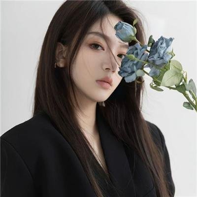 白色堡垒 2025 电影